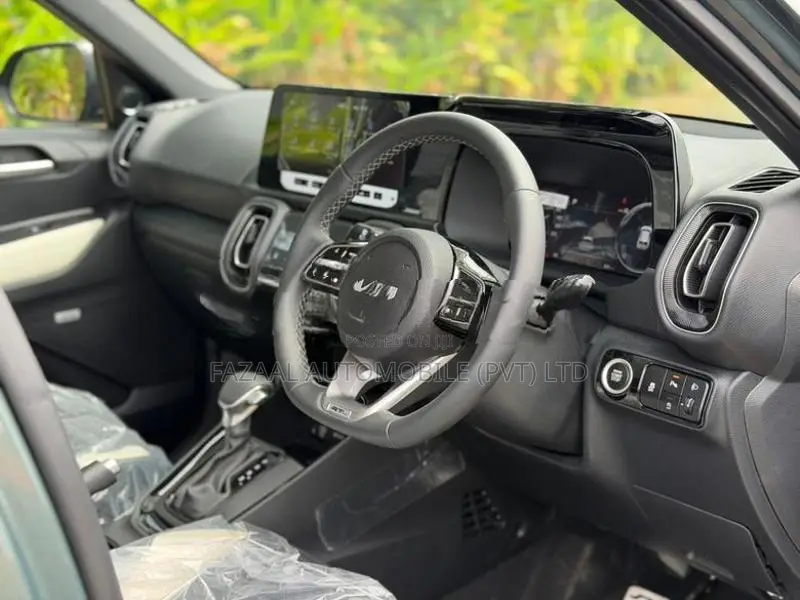 Kia Sonet GTX Plus 2025