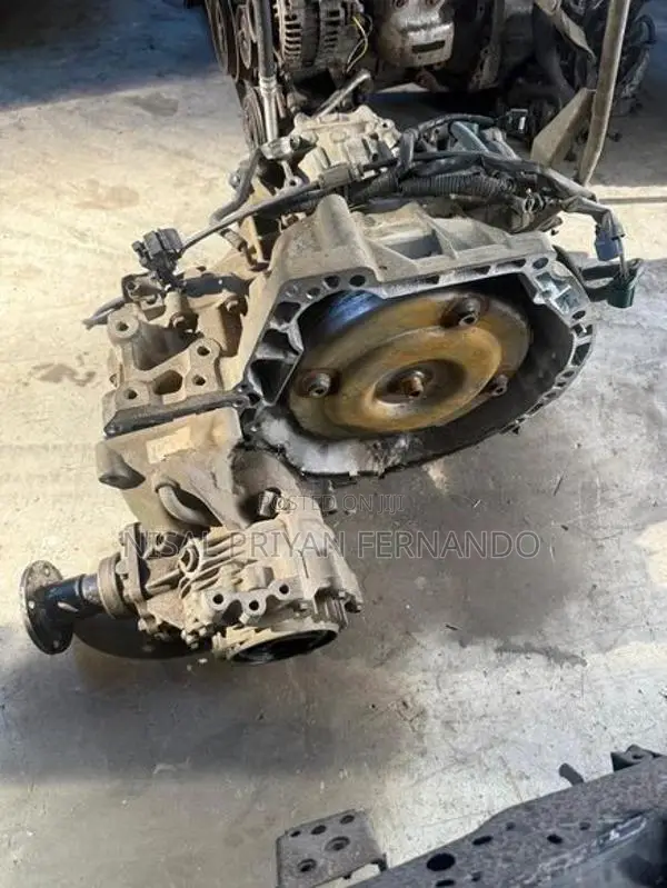 Nissan X trail NT30 4WD Gear Box