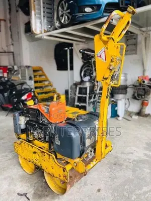 Meiwa Vibratory Roller Japan