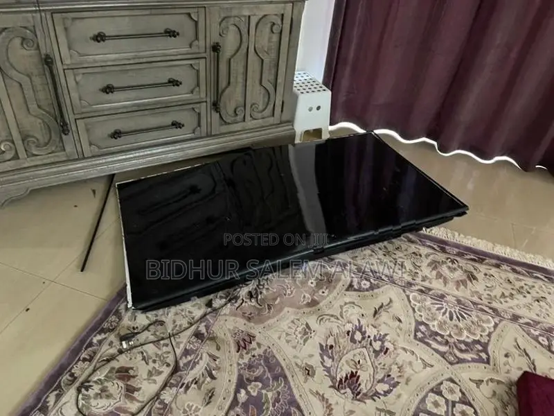 Samsung 65 Inch TV for Parts