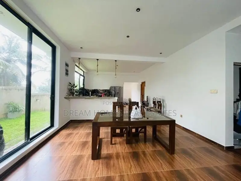 Spacious Two-Storey House for Sale – Kadawatha
