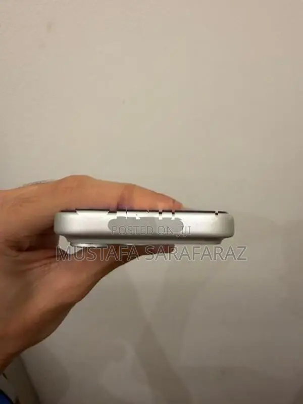 Apple iPhone 17 Pro 256GB (Used)