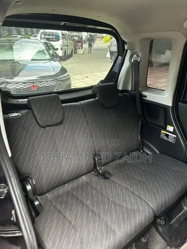 Suzuki Spacia Custom 2017