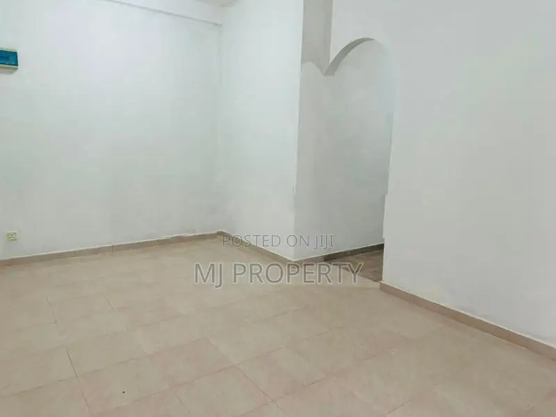 (YR-1055) Valuable Upper Floor House Rent in Pannipitiya