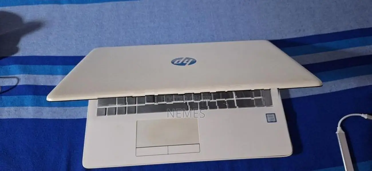 HP i3 7th Gen 7020 Laptop