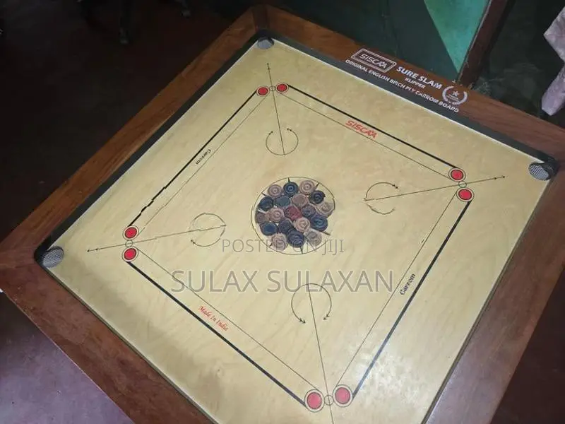 Siscaa 12MM Carrom Board Set