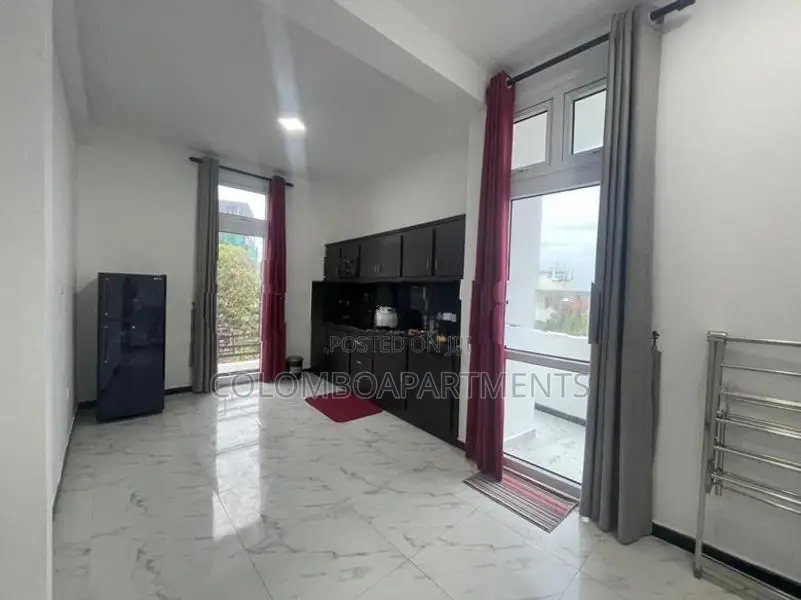 2-Bedroom Apartment Long-Term Rental in Dehiwela(Code: CSM301)