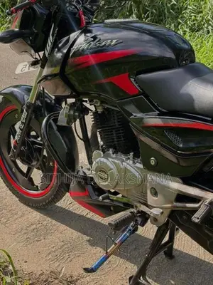 Bajaj Pulsar 150 2017
