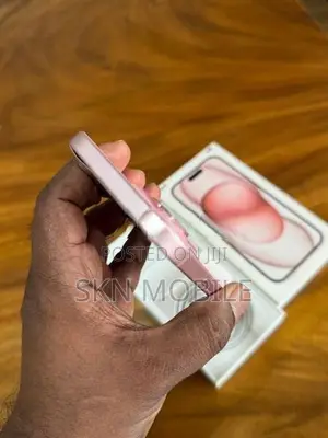 Apple iPhone 15 128GB (Used)