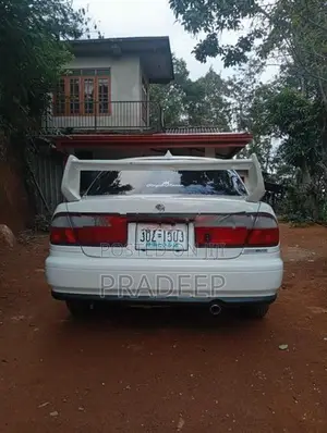 Mazda Familia 1998