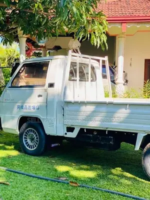 Mitsubishi Delica L300 Po5 Lorry 1991