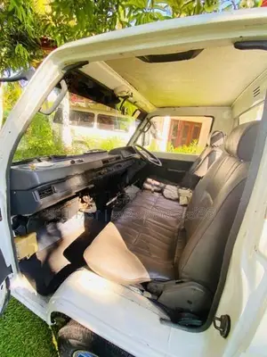 Mitsubishi Delica L300 Po5 Lorry 1991
