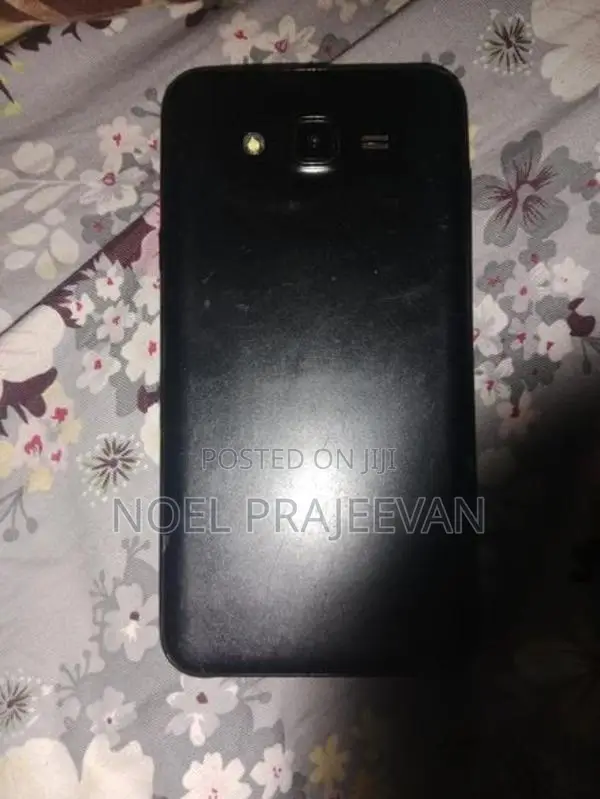 Samsung Galaxy J7 (Used)