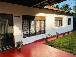 House Sale Weliweriya