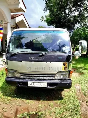Isuzu Elf 350 2002