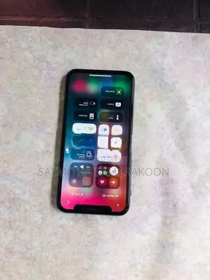 Apple iPhone XS (Used)