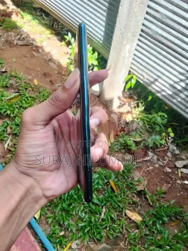 Sony Xperia XZ3 4GB/64GB (Used)