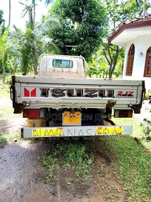 Isuzu Elf 350 2002
