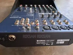 Yamaha Mixer MG82CX