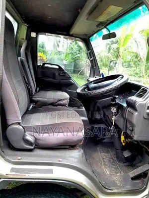 Isuzu Elf 350 2002