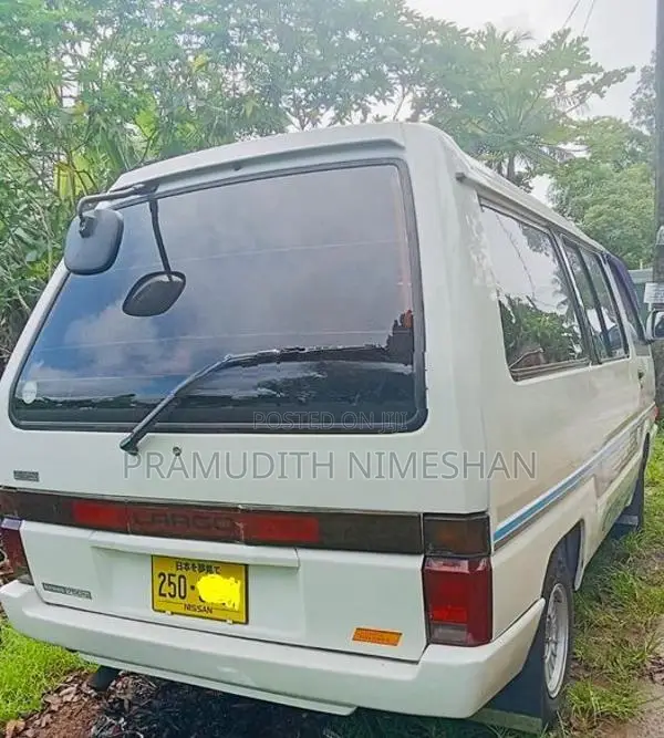 Nissan Largo 1993