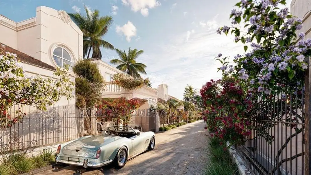 Gated community with no common cost luxury Villas