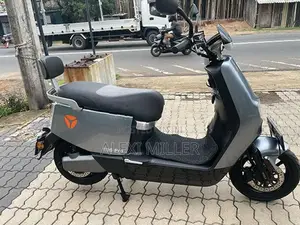 Yadea E8S Pro 2024