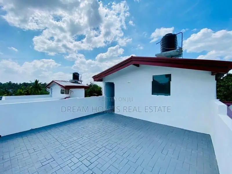 Modern 4-Bedroom House for Sale in Malabe – Prime Residential Location
