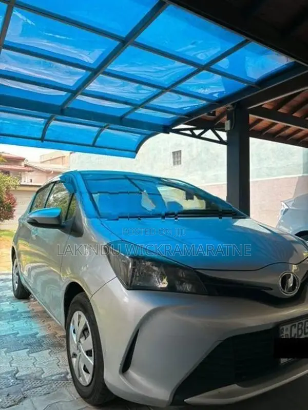 Toyota Vitz 2016