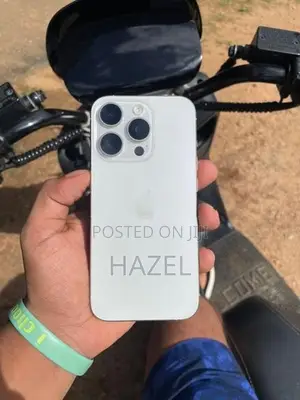 Apple iPhone 15 Pro (Used)