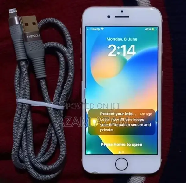 Apple iPhone 8 (Used)