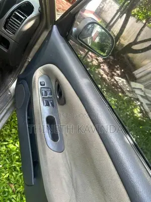 Mitsubishi Lancer Ck2 2002