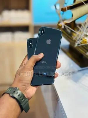 Apple iPhone XS 256GB | Grey (Used)