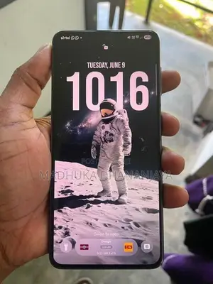 Samsung Galaxy S21 5G (Used)