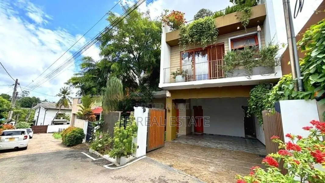Architecture Designed Super Luxury Three Story House for Sale Malabe