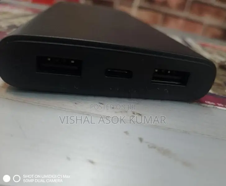 Ven-Dens 10000mAh Power Bank