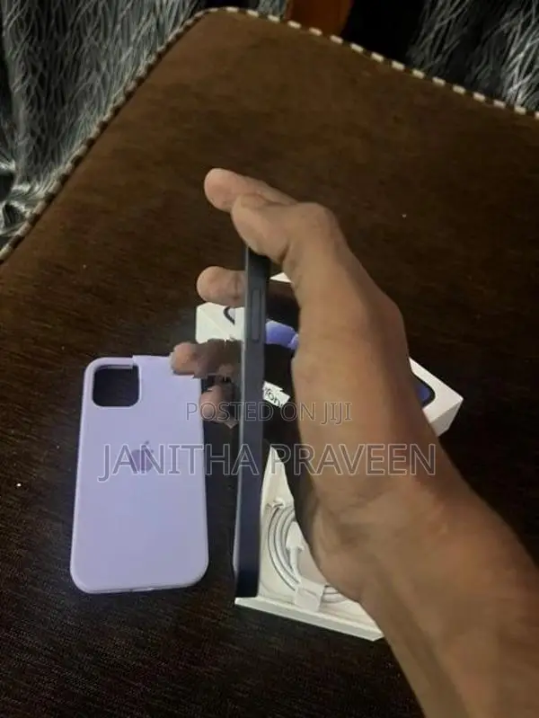Apple iPhone 12 mini (Used)