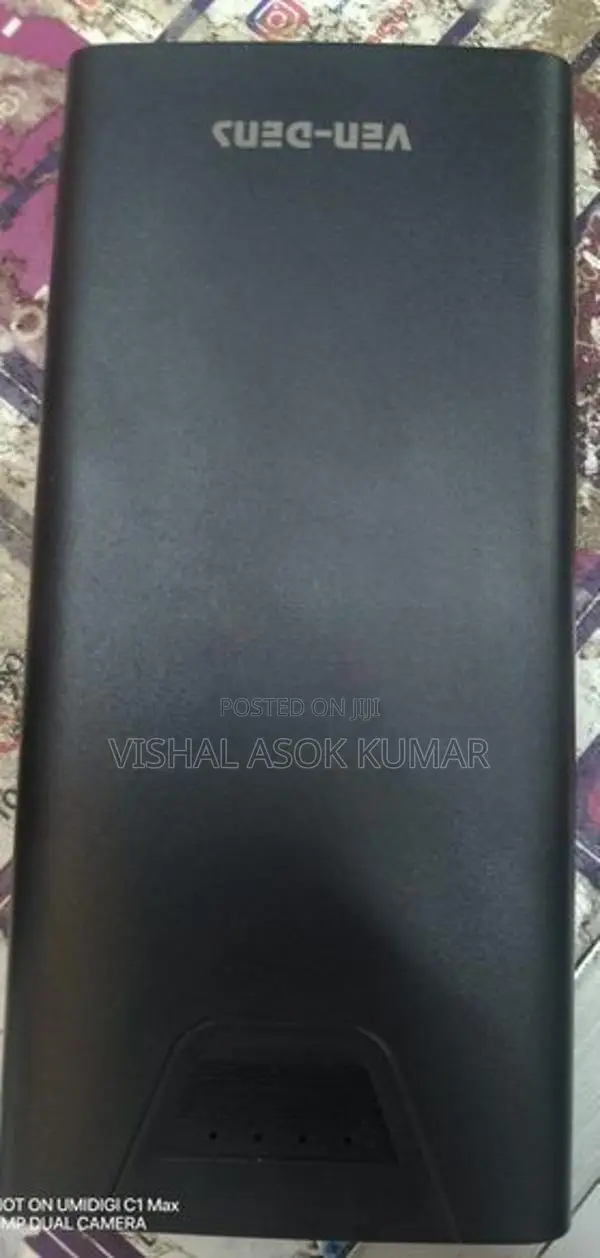Ven-Dens 10000mAh Power Bank