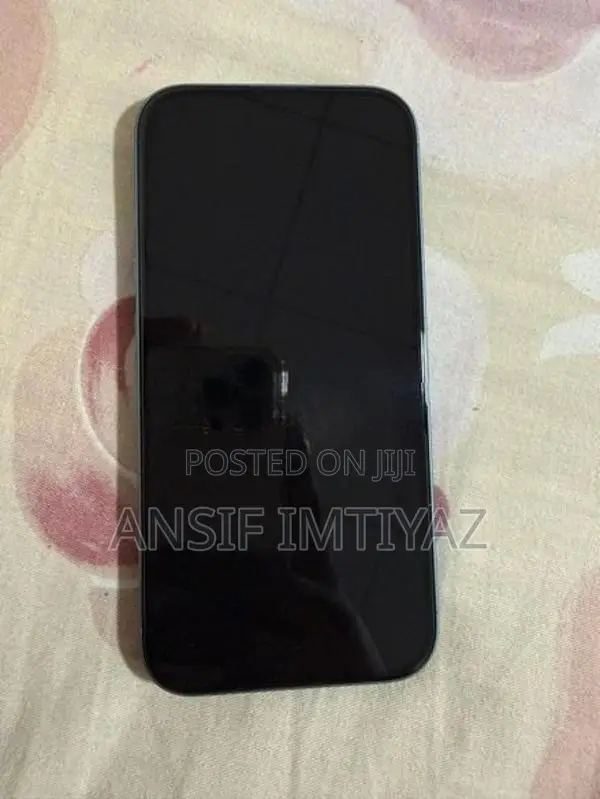 Apple iPhone 16 (Used)