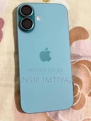 Apple iPhone 16 (Used)