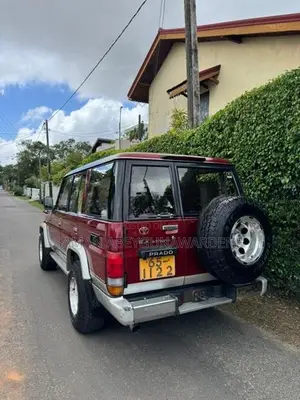 Toyota Land Cruiser Prado Box 1995