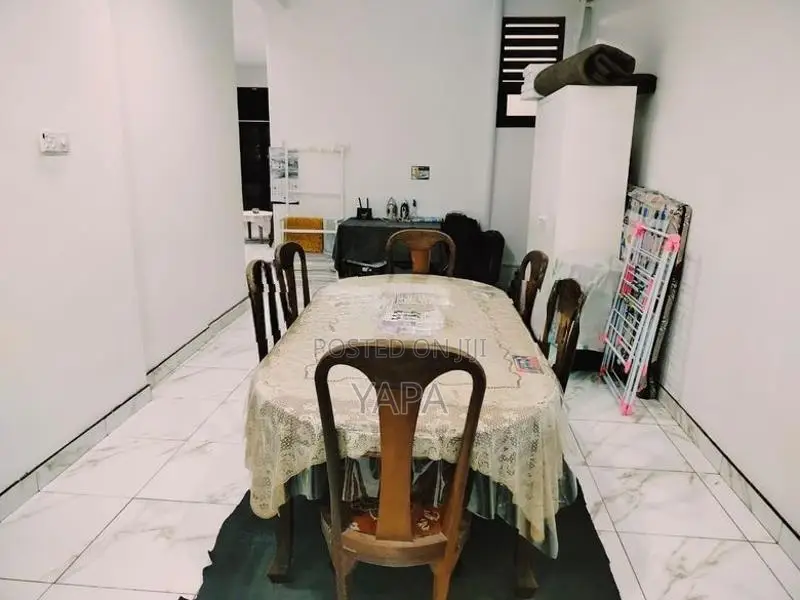 Room for A Girl Katubadda Moratuwa