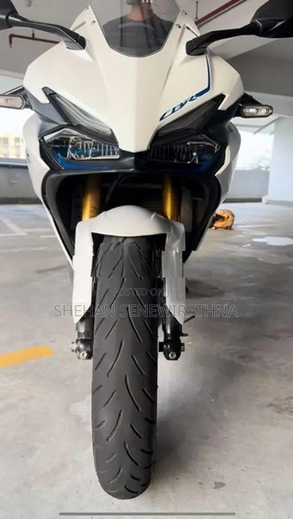 Honda CBR 250RR 2024
