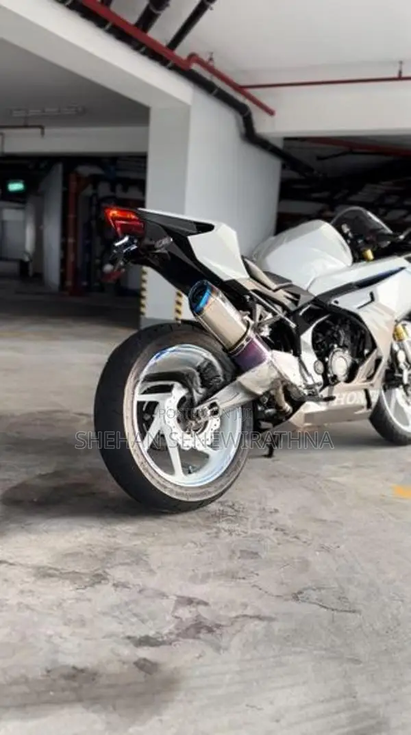 Honda CBR 250RR 2024