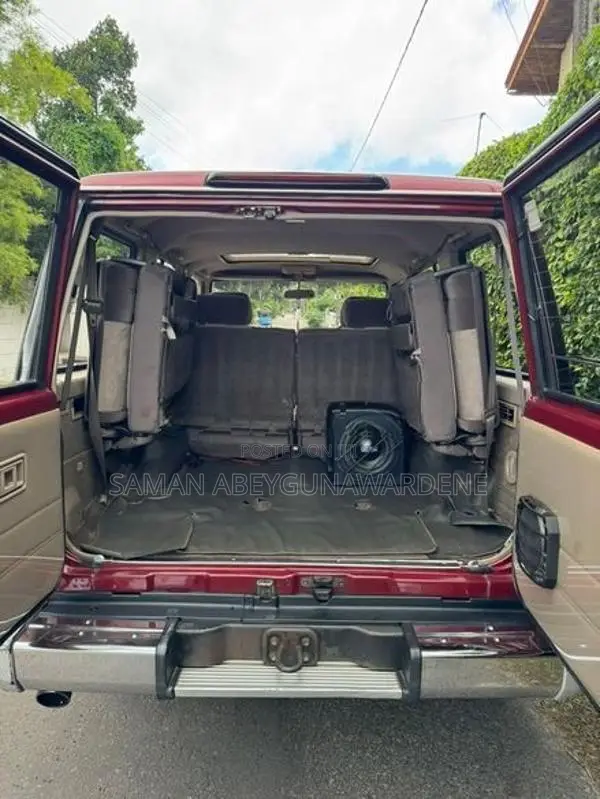 Toyota Land Cruiser Prado Box 1995