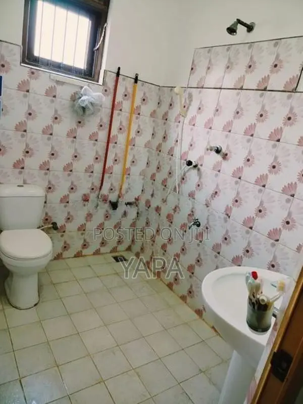 Room for A Girl Katubadda Moratuwa
