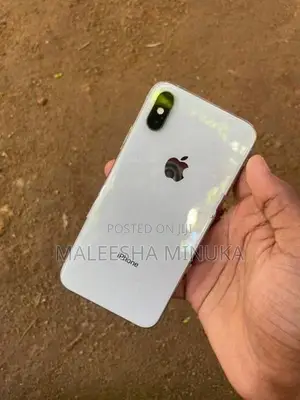 Apple iPhone XS (Used)