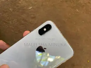 Apple iPhone XS (Used)