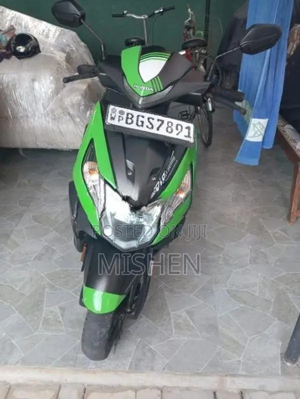 Honda Dio 2017
