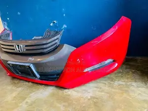Honda Insight Front Bumper